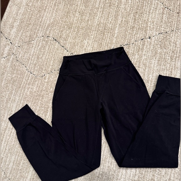 lululemon athletica Pants - Lululemon black align joggers size 6